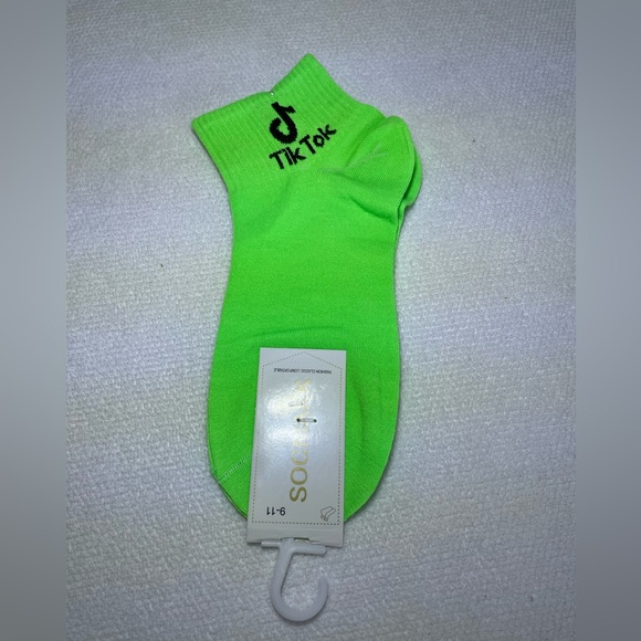 Tik Toc Socks. Women’s, 5 Pairs, Assorted Colors, Size 9-11, NWT - Picture 2 of 11
